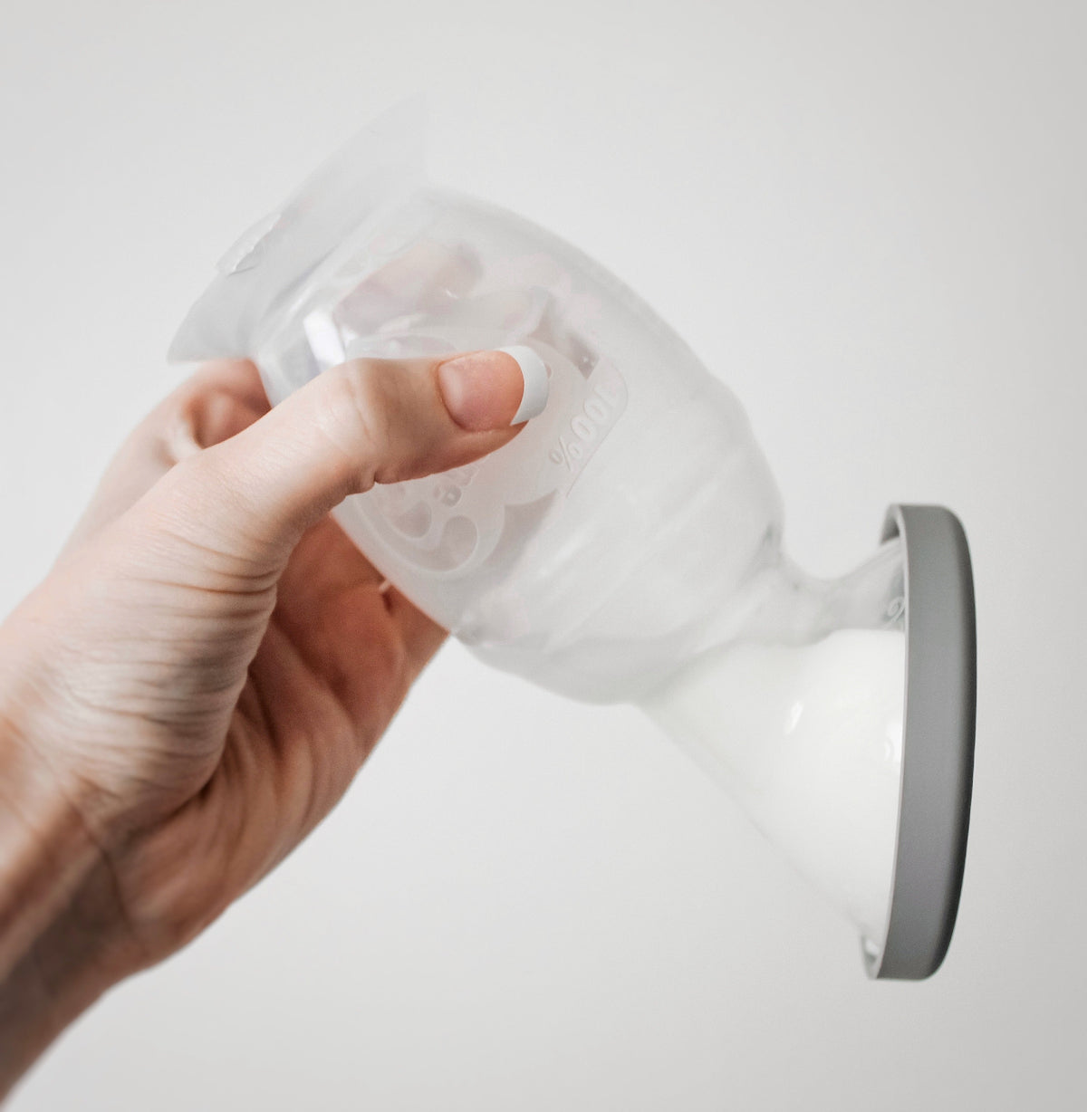 Haakaa Silicone Breast Pump Lid — Grey